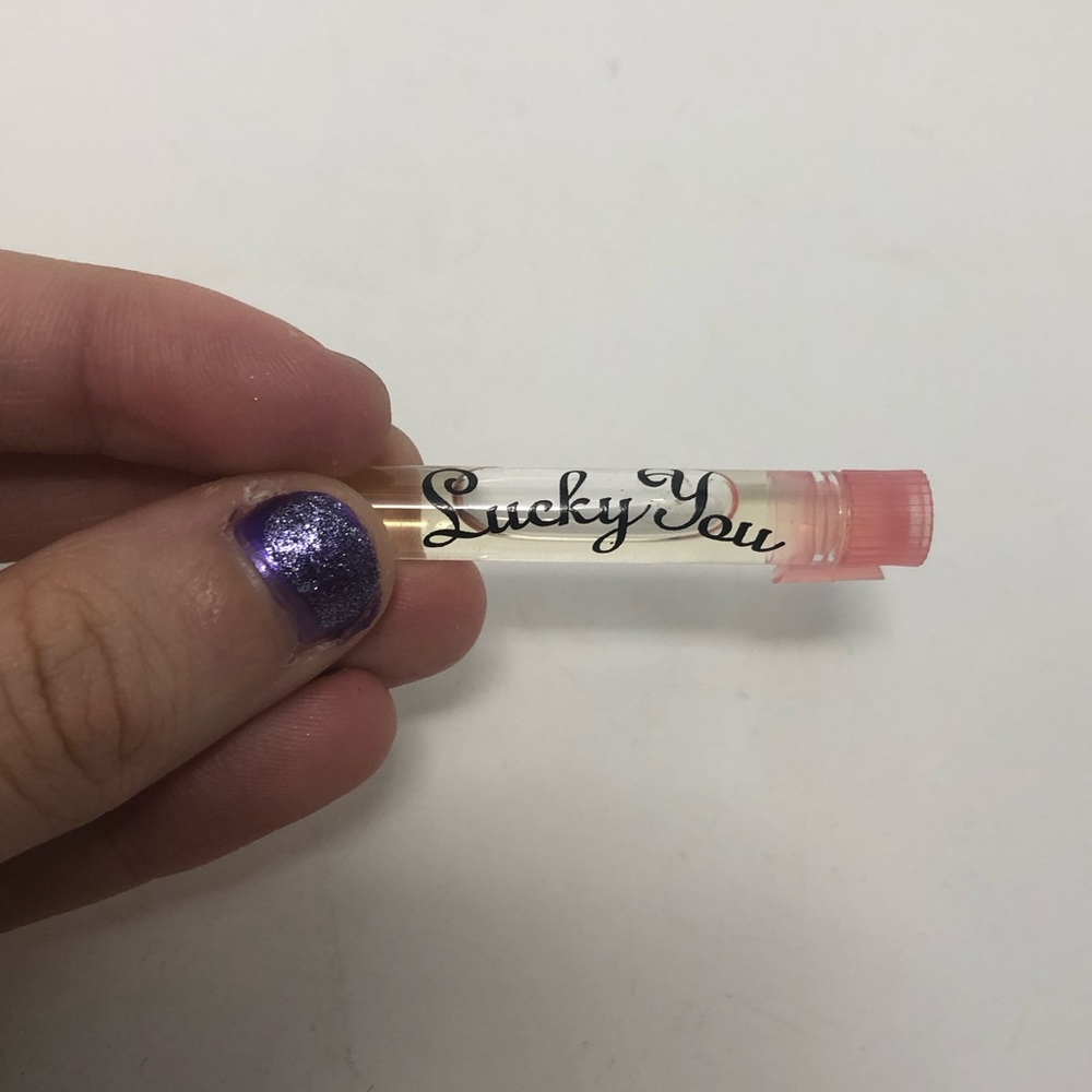 Lucky You Perfume Sample